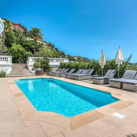 Villefranche-sur-mer Sleeps 12 Pool Air Con * Villefranche-sur-Mer